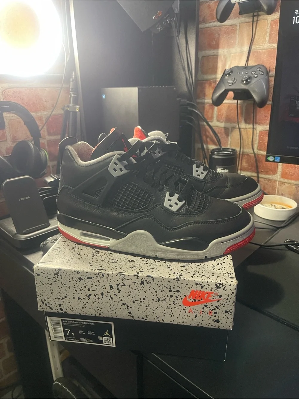 Jordan Air Jordan 4 Retro (GS) Black/Red/Cement Grey Box